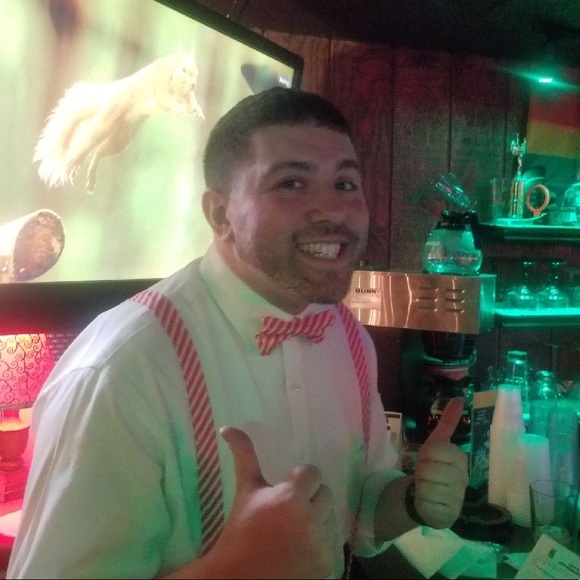 Meet your Posher, Andrew - Picture 2 of 4